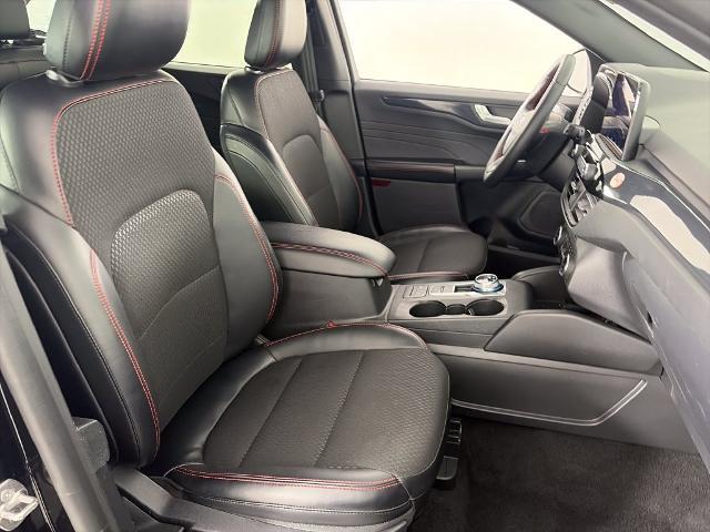 2025 Ford Escape - $24,999