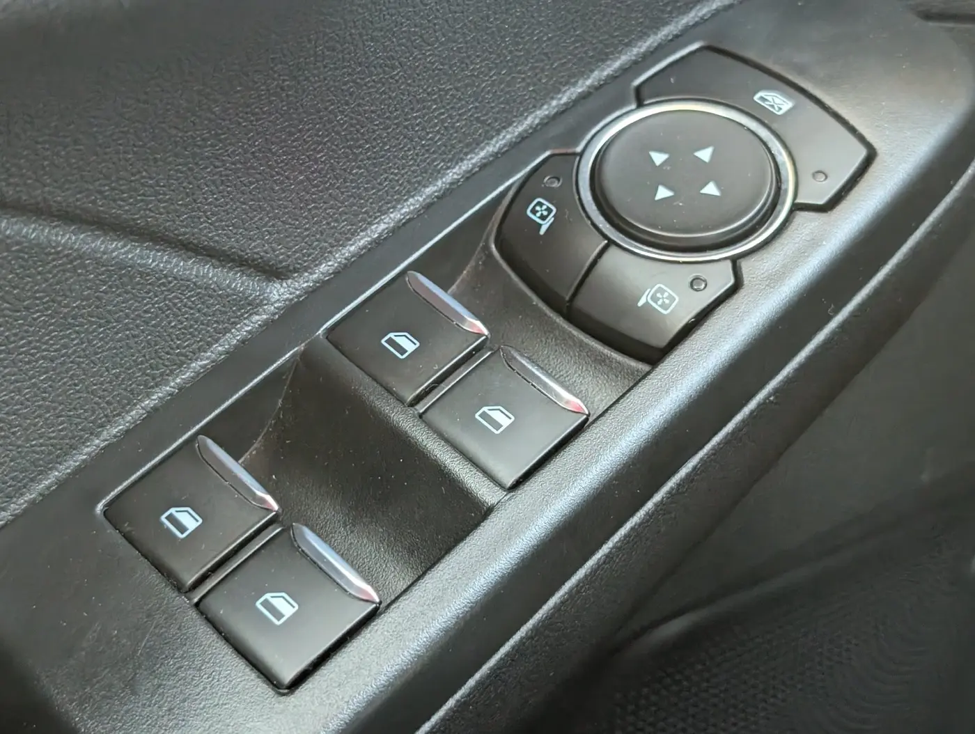 2025 Ford Escape - $20,992