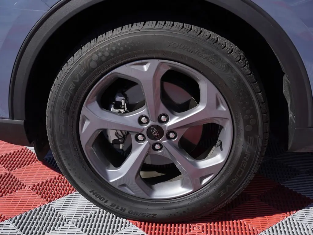 2025 Ford Escape - $22,988