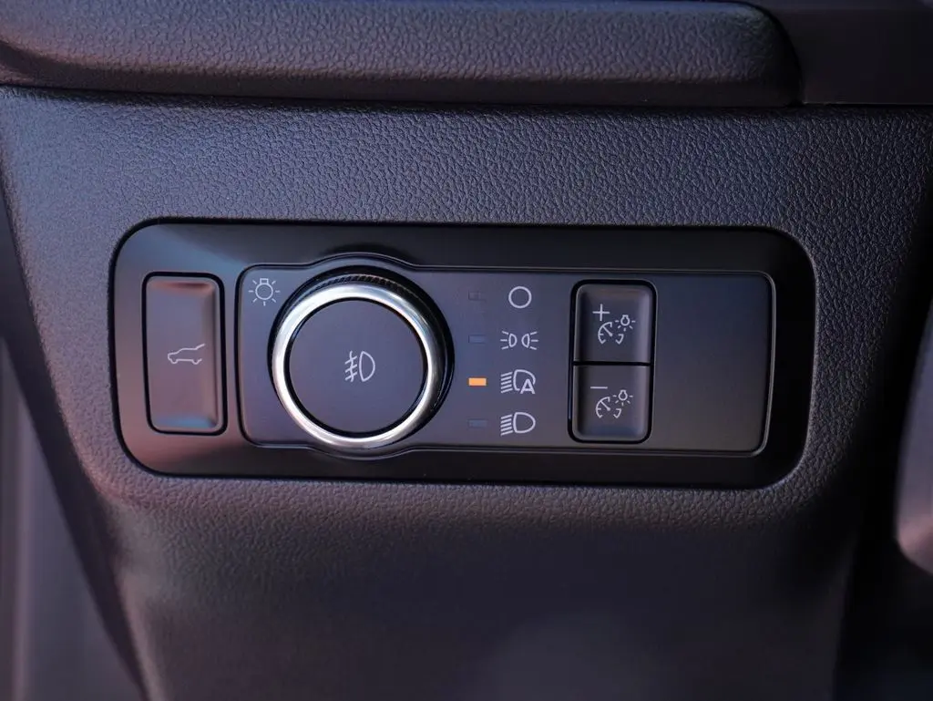 2025 Ford Escape - $22,988