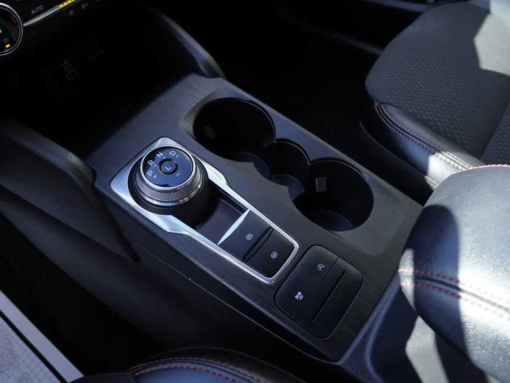 2025 Ford Escape - $22,988