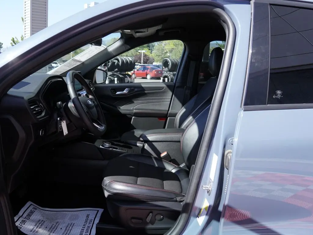 2025 Ford Escape - $22,988