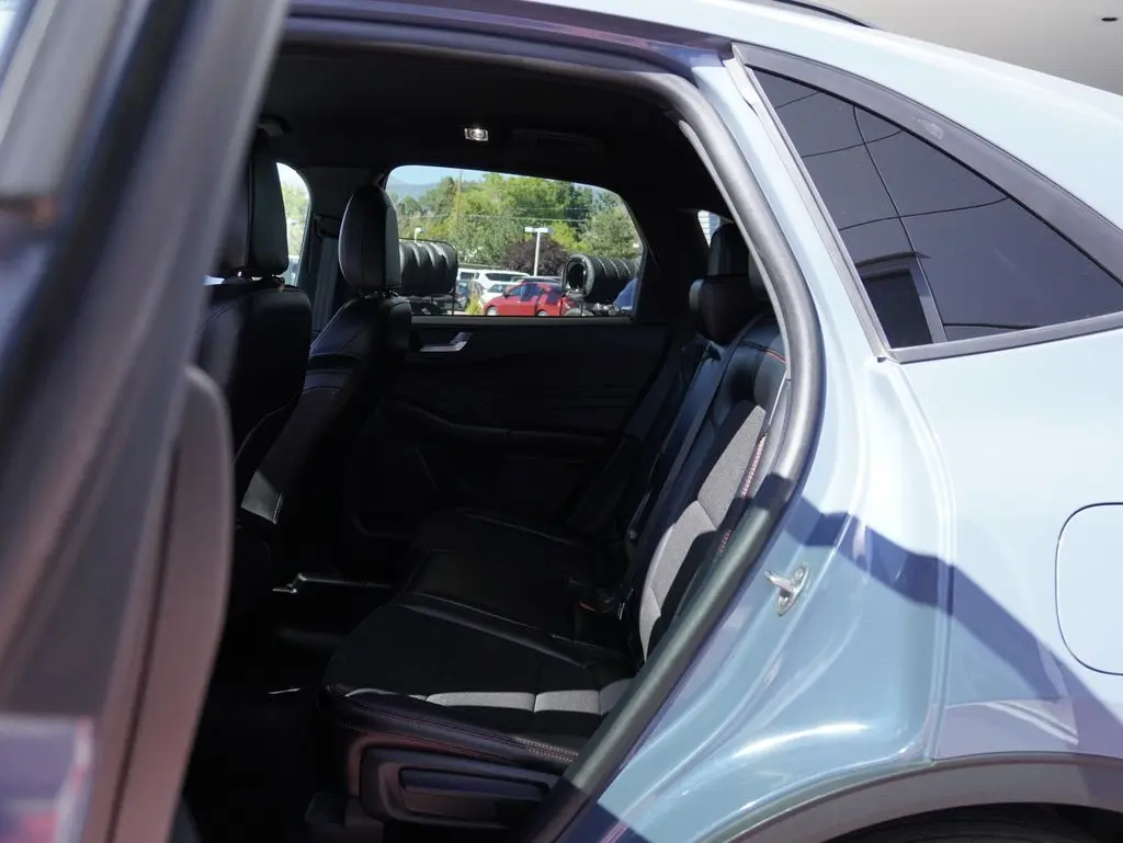 2025 Ford Escape - $22,988