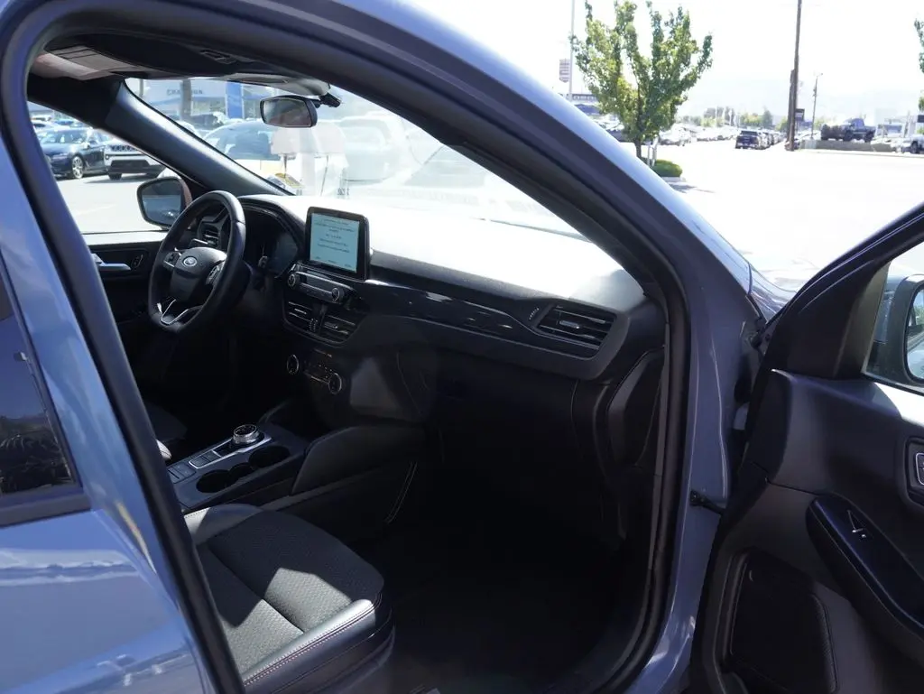 2025 Ford Escape - $22,988