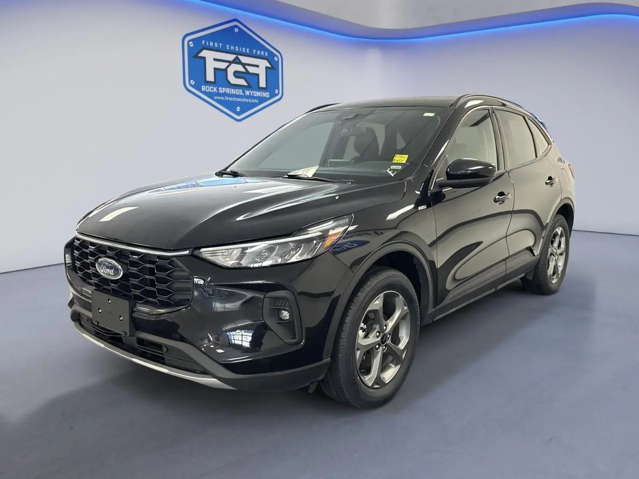 2025 Ford Escape - $24,900