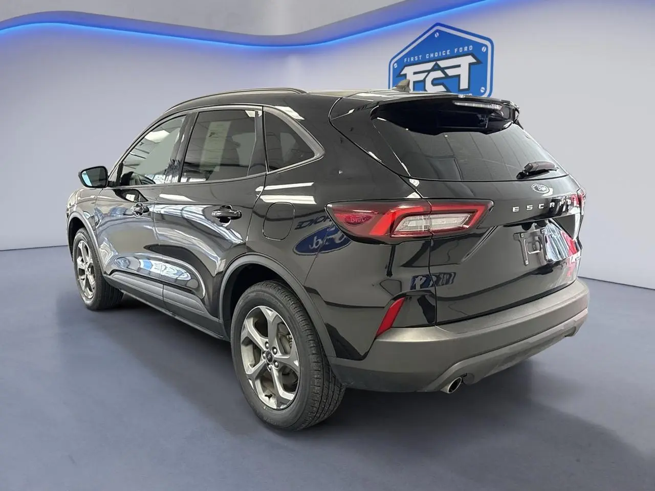 2025 Ford Escape - $24,900