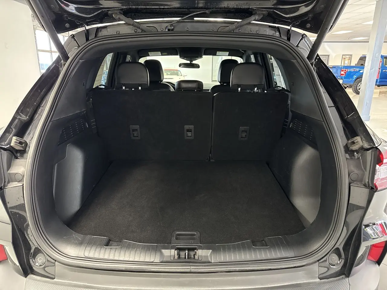 2025 Ford Escape - $24,900