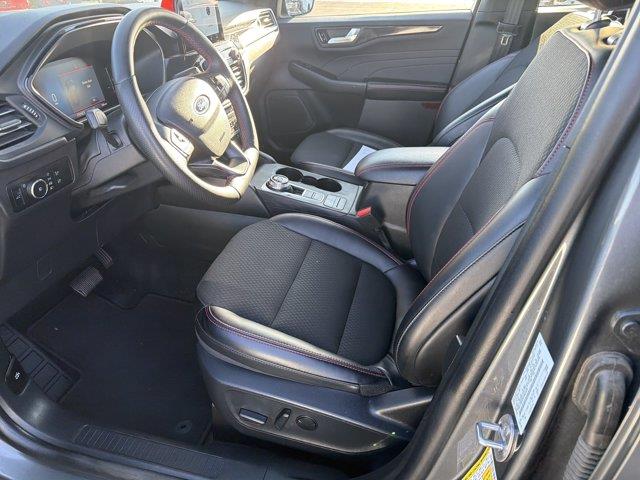 2025 Ford Escape - $24,559