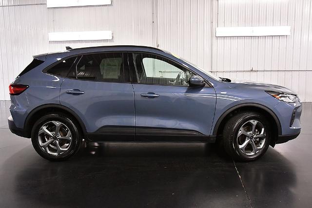 2025 Ford Escape - $23,969