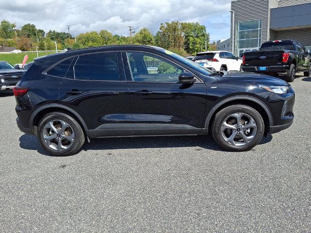 2025 Ford Escape - $25,755