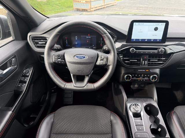 2025 Ford Escape - $25,750