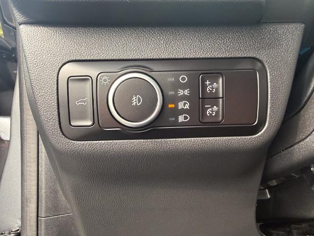2025 Ford Escape - $25,750