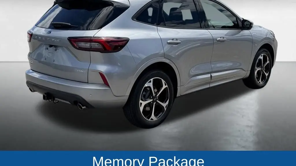 2023 Ford Escape ST-Line Select