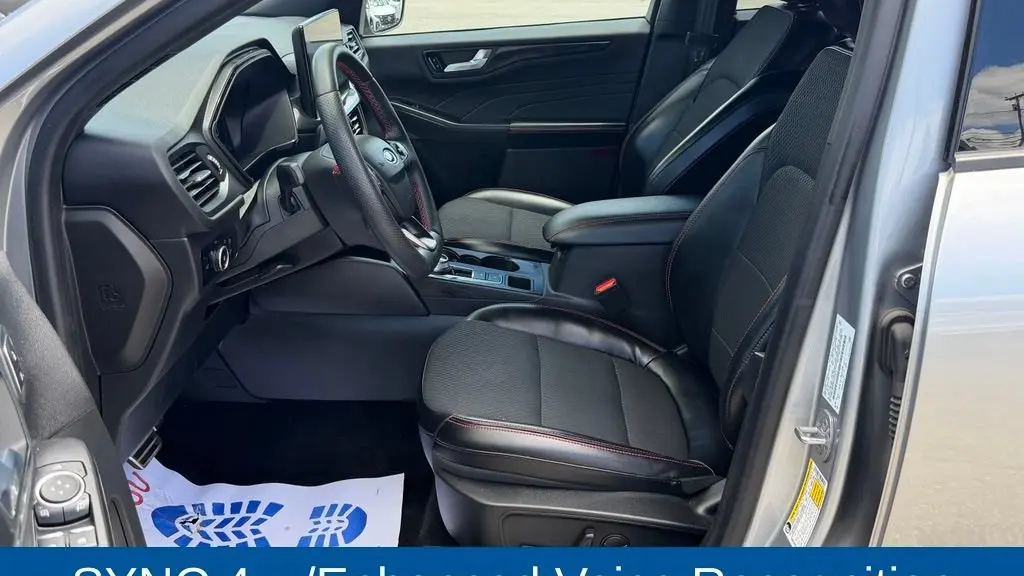 2023 Ford Escape ST-Line Select