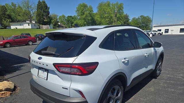 2025 Ford Escape Hybrid ST-Line Select