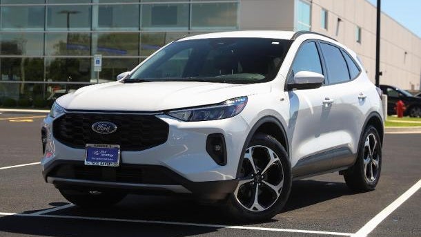 Preowned 2025 Ford Escape Hybrid ST-Line Select for Sale