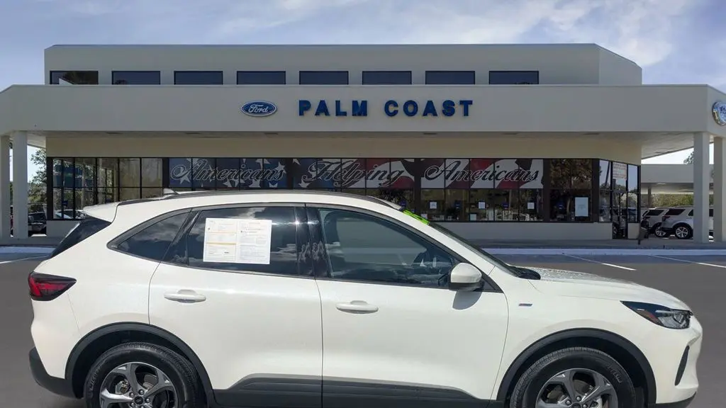 2025 Ford Escape Hybrid ST-Line Select
