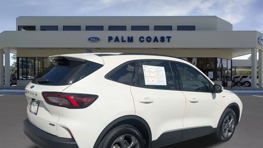 2025 Ford Escape Hybrid ST-Line Select