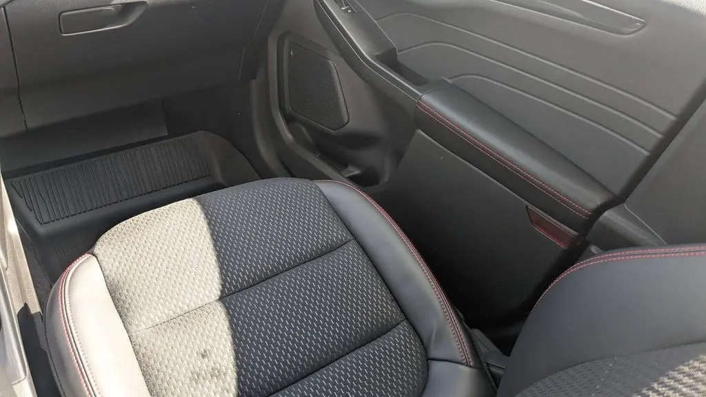 2025 Ford Escape Hybrid ST-Line Select
