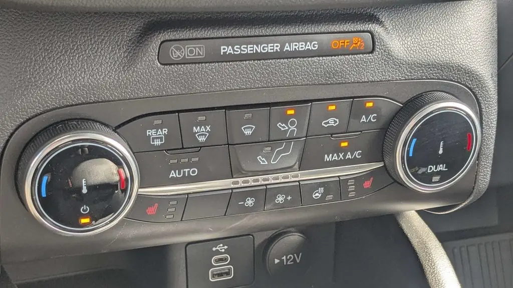 2025 Ford Escape Hybrid ST-Line Select