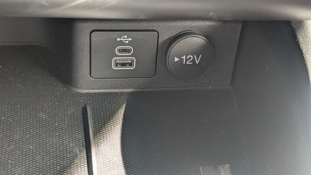 2025 Ford Escape Hybrid ST-Line Select