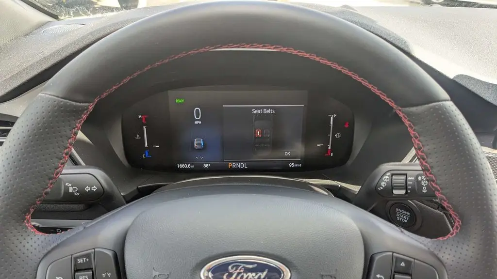 2025 Ford Escape Hybrid ST-Line Select