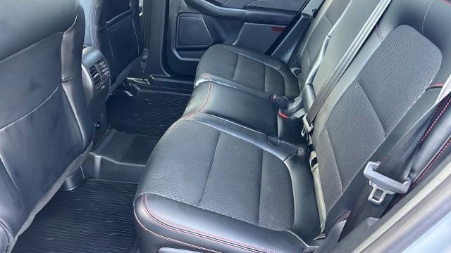 2025 Ford Escape Hybrid ST-Line Select