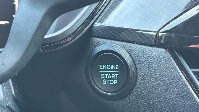 2025 Ford Escape Hybrid ST-Line Select