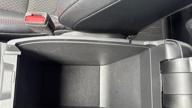 2023 Ford Escape Hybrid ST-Line Select