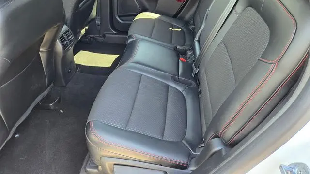 2023 Ford Escape Hybrid ST-Line Select