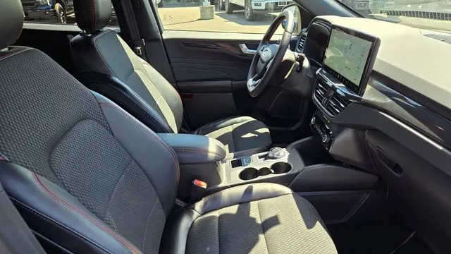 2023 Ford Escape Hybrid ST-Line Select