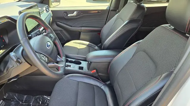 2023 Ford Escape Hybrid ST-Line Select