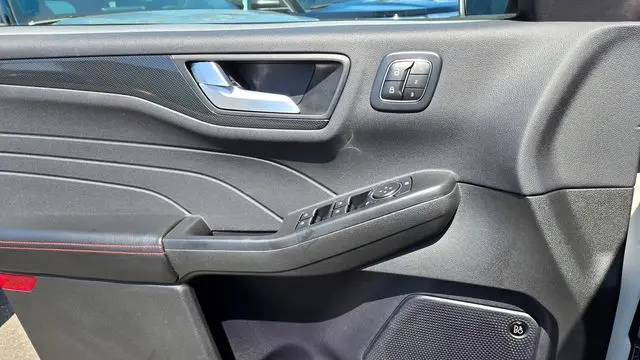 2023 Ford Escape Hybrid ST-Line Select
