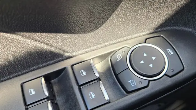 2023 Ford Escape Hybrid ST-Line Select