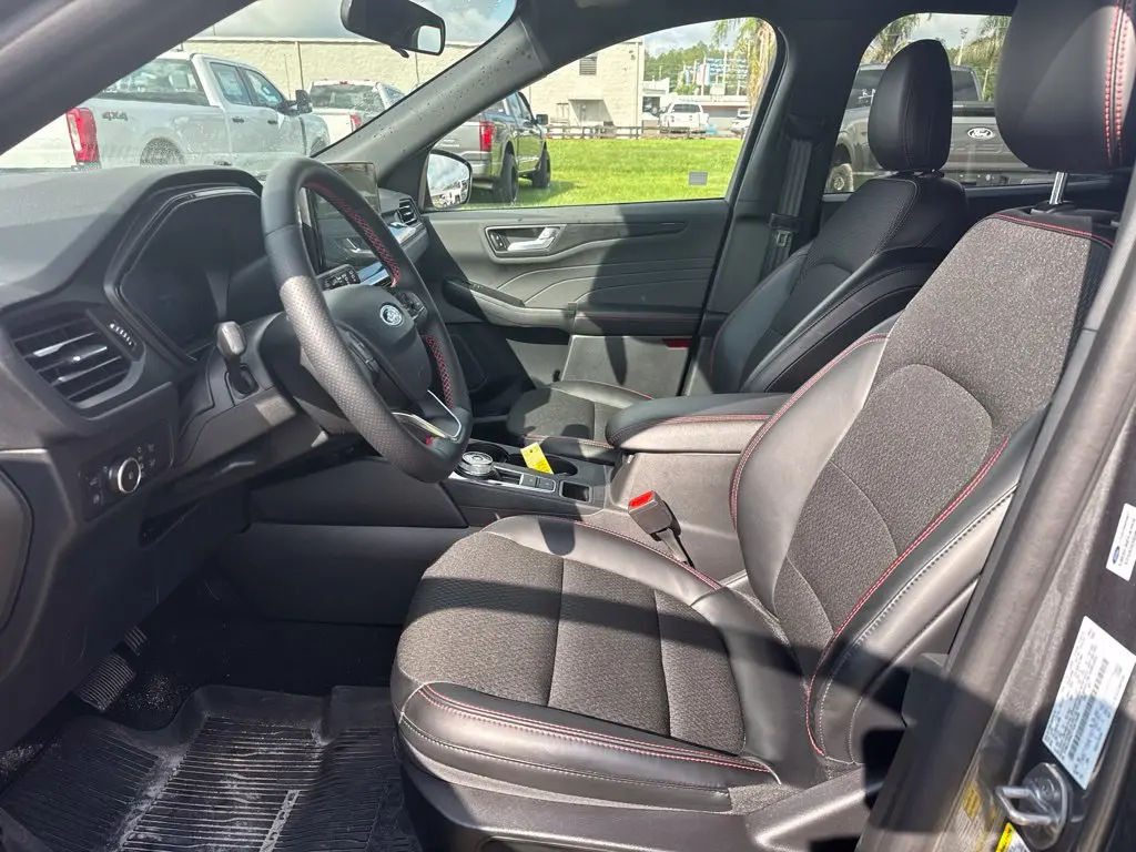 2026 Ford Escape - $32,987