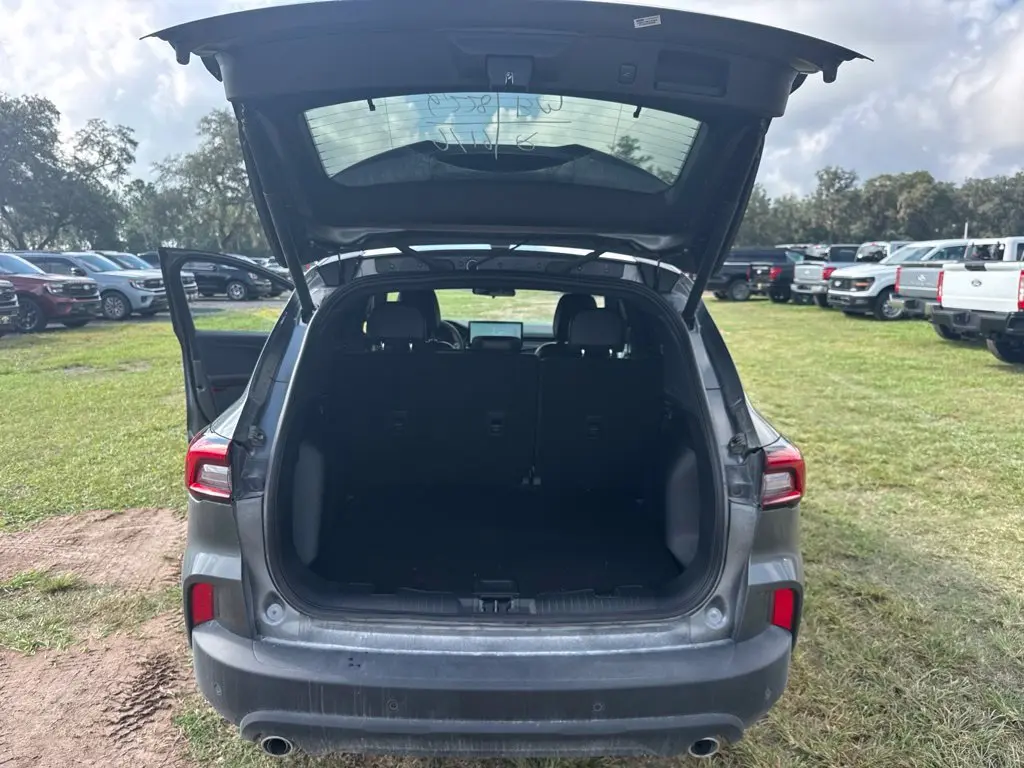 2026 Ford Escape - $32,987