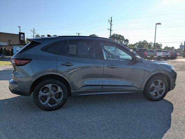 2023 Ford Escape - $23,453