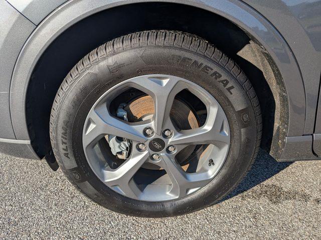 2023 Ford Escape - $23,453
