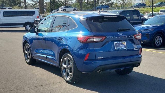 2023 Ford Escape Hybrid ST-Line Select