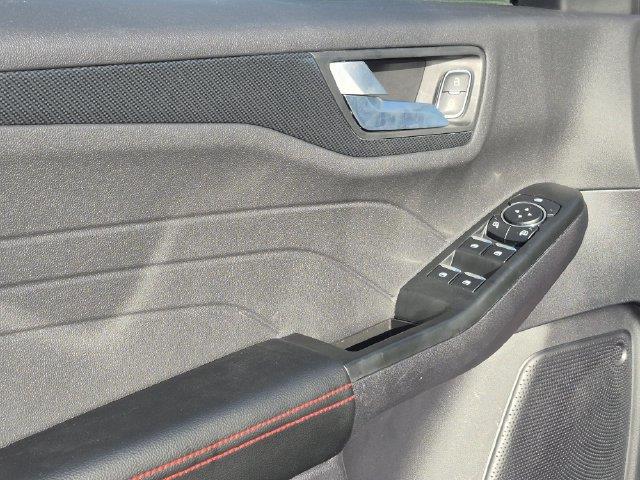 2026 Ford Escape - $31,499