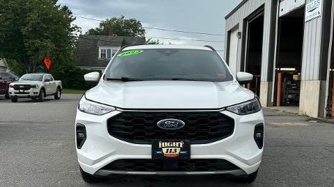 2023 Ford Escape Hybrid ST-Line Select