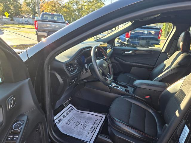 2023 Ford Escape - $17,998