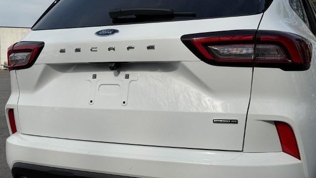 2023 Ford Escape Hybrid ST-Line Select