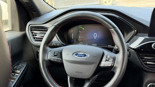 2023 Ford Escape Hybrid ST-Line Select