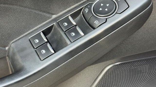 2023 Ford Escape Hybrid ST-Line Select