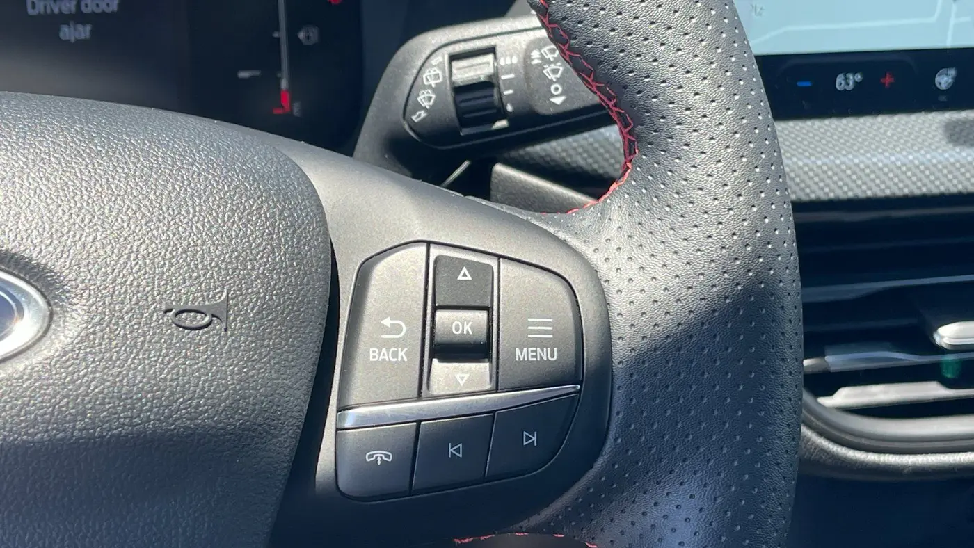 2025 Ford Escape Hybrid ST-Line Select