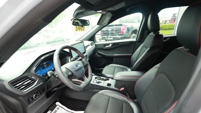 2025 Ford Escape Hybrid ST-Line Select