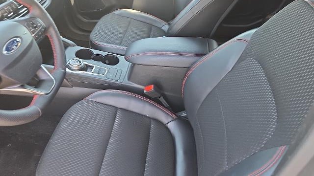 2025 Ford Escape Hybrid ST-Line Select