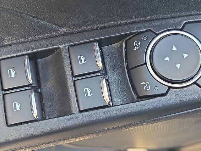 2025 Ford Escape - $30,900