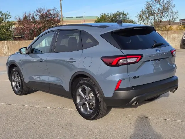 2025 Ford Escape - $27,001